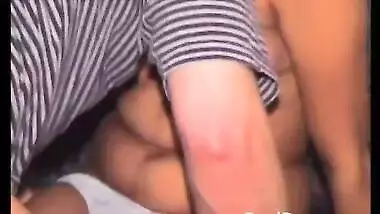 Daddy ne chachi ki chut ko chod kar garbhwati banaya