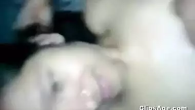 Bangla girl Nazma shy trying to avoid cam but the guy makes her video