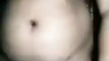 For everyone who wants XXX sex Desi woman shows of body in MMS clip