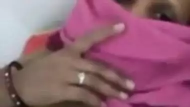 Desi aunty phone XXX porn video show for her secret lover