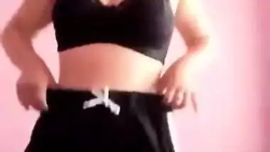 Whorey Indian comes out of shower with naked XXX body and dresses up