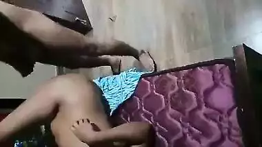 Indian Wife sharing sex episode that likewise with Hindi audio