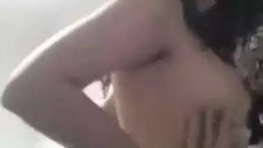 Whore gives sex delight to boys stripping down on camera close-up