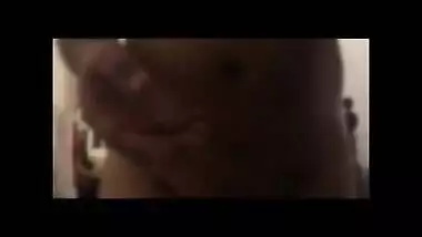 desi guy fucking his kamwali 22 mins non stop fucking
