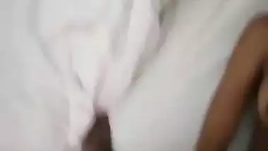 18 yr old girl gets fuck and gets crimpie in Indian sex video