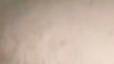Desi xxx video of a village lady riding on the dick