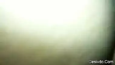 Desi save pussy bhabi fucking husband