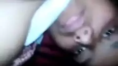 Desi cutie is horny and it's a reason to play with XXX melons