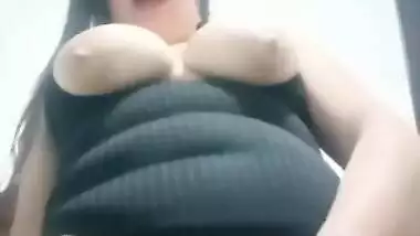 Viral Madrastra Putona Se Masturba Para Su Hijastro Y Se Filtra El Video En Redes Bhabi Desi Viral Slutty Stepmother Masturbates For Her Stepson And T