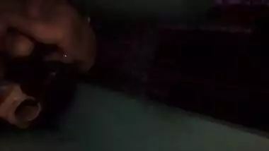 Desi bhabi sexy bath