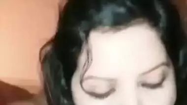 Sexy Pakistani wife blowjob to her husband’s friend