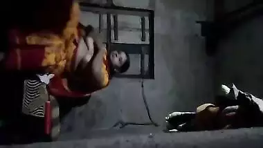 Desi female and XXX lover have sex break and she gives chudai handjob