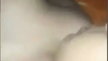 Young sleeping XXX girl has her tight pussy fucked by the Desi man MMS