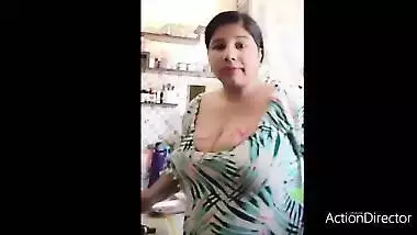 Desi Mom