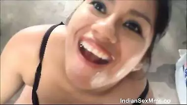 Desi latest porn mms blowjob from horny aunty to hubby’s friend