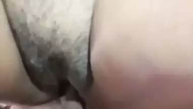 Huge tank XXL bhabhi giving amazing boob dick rub before sex