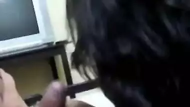 real goa call gal playing wid dick n talking 2 client on mobile