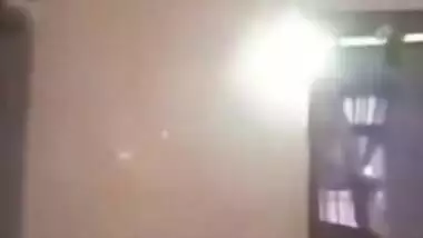 Lankan girl showing nude on video call