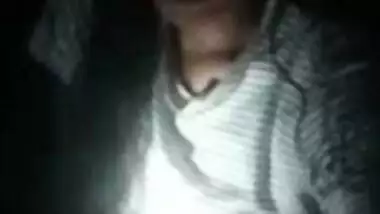 Hot XXX selfie of Desi MILF rubbing her cute pussy in the darkness