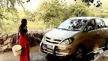 Car wash Indian aunty sex movie exposing large bumpers Hindi Audio