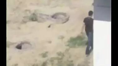 Outdoor mms sex scandal of Indian bhabhi with ex lover