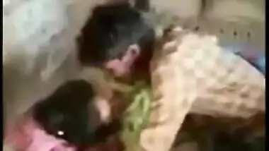 Girl seduced the servant and cheated on her BF in his house, XXX Desi mms