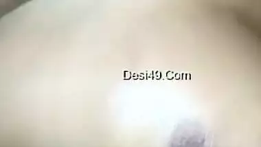 Hot XXX close-up of Desi husband playing with wife's tits and cunt