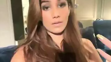POONAM PANDEY SEDUCTRESS LATEST VIP LIVE SEXY
