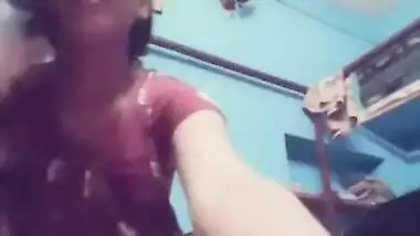 Desi teen's awesome butt is a good reason for boys to play with themselves