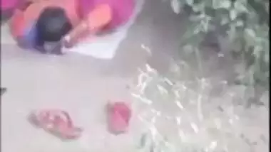 Tamil couple banging outdoor in a jungle gets caught on a , desi sex mms