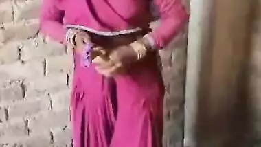Devar Bhabhi Caught By Village People while Fucking 6 Clip Merged into single File