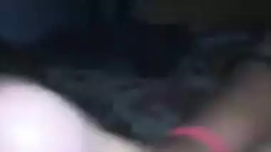 Indian bhabhi Give a Nice Handjob