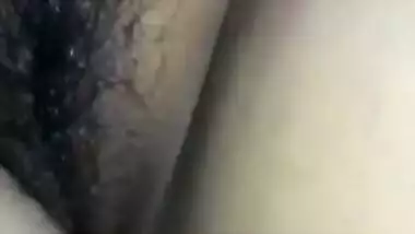 Desi female sleeps but man films XXX hairy peach for amateur sex video