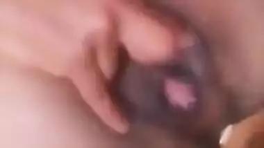 Today Exclusive-cute Lankan Tamil Girl Showing Her Boobs And Pussy Part 2