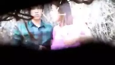 Indian Lovers Outdoor Sucking Dick At Park Corner - Wowmoyback