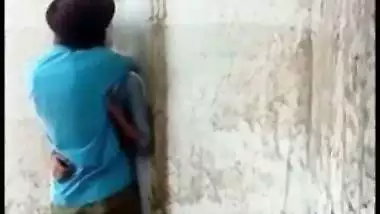 Indian cutie caught kissed by lover outdoor in hot Desi mms video