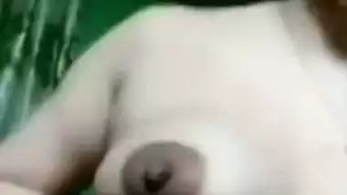 Bangladeshi mom gets all naked and shakes her Desi tits on XXX show