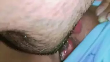 Xxx Desi hijastra Colegia se deja atrapar que rico coño es tan lindo