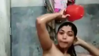 Sexy Desi Bhabhi Record Her Bathing Video For Lover