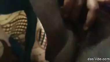Mature tight booby bhabhi fingering
