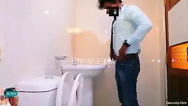office boss fuck secratary in the bathroom