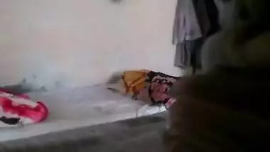 Bua aur bhatije ke hot sex masti ka real mms porn tape