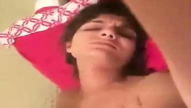 Alone Desi gal records solo XXX video where she plays with sex toys