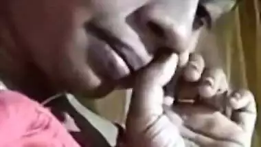 Today Exclusive- Horny Bhabhi Showing Her Boobs On Video Call Part 3