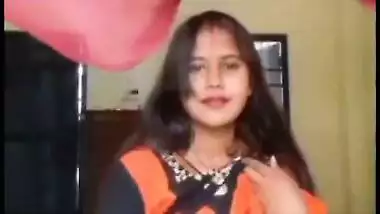 Married bhabi showing pussy