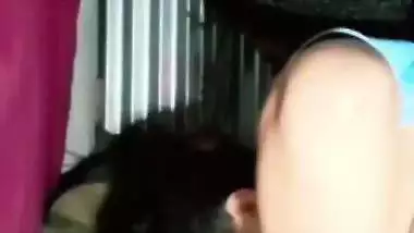 HD Tamil sex MMS of a wild lover eating his horny GF