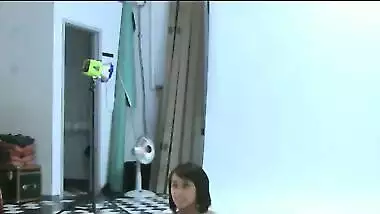 Busty mature tamil bhabhi naked walking in her...