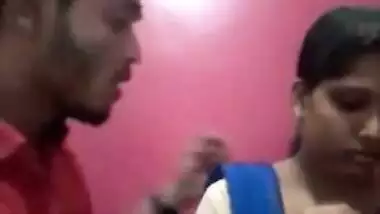 indian gf boobs sucked in cyber cafe