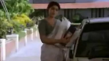 love to fck her only with her jewellery left in...