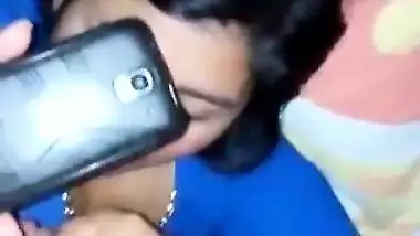 Sexy girl oral sex selfie